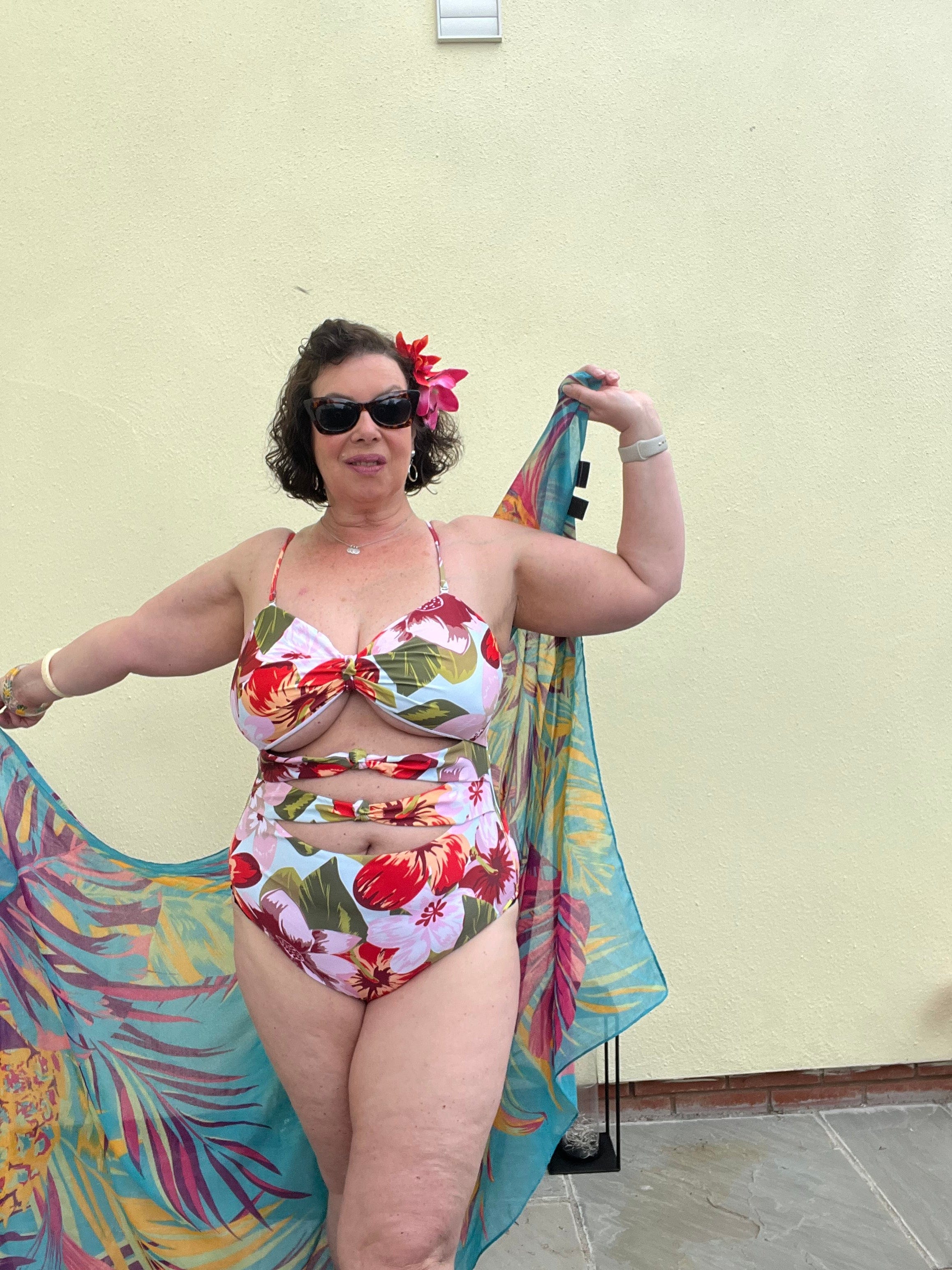 BettyliciousUK Swimsuit Davi and Dani Tropical Print Vintage Style Cut Out Swimsuit